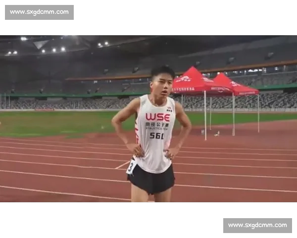 10 秒 46 破纪录!16 岁吴昊霖:百米后程狂飙太震撼 10 秒 46 破纪录!16 岁吴昊霖:百米后程狂飙太震撼